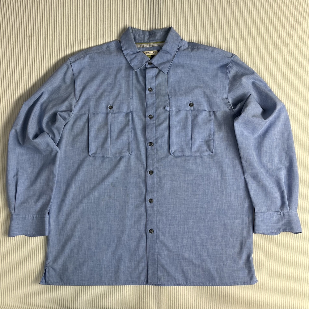 Magellan Outdoors Shirt Mens L Blue Solid Long Sleeve Fishing Button Up Angler